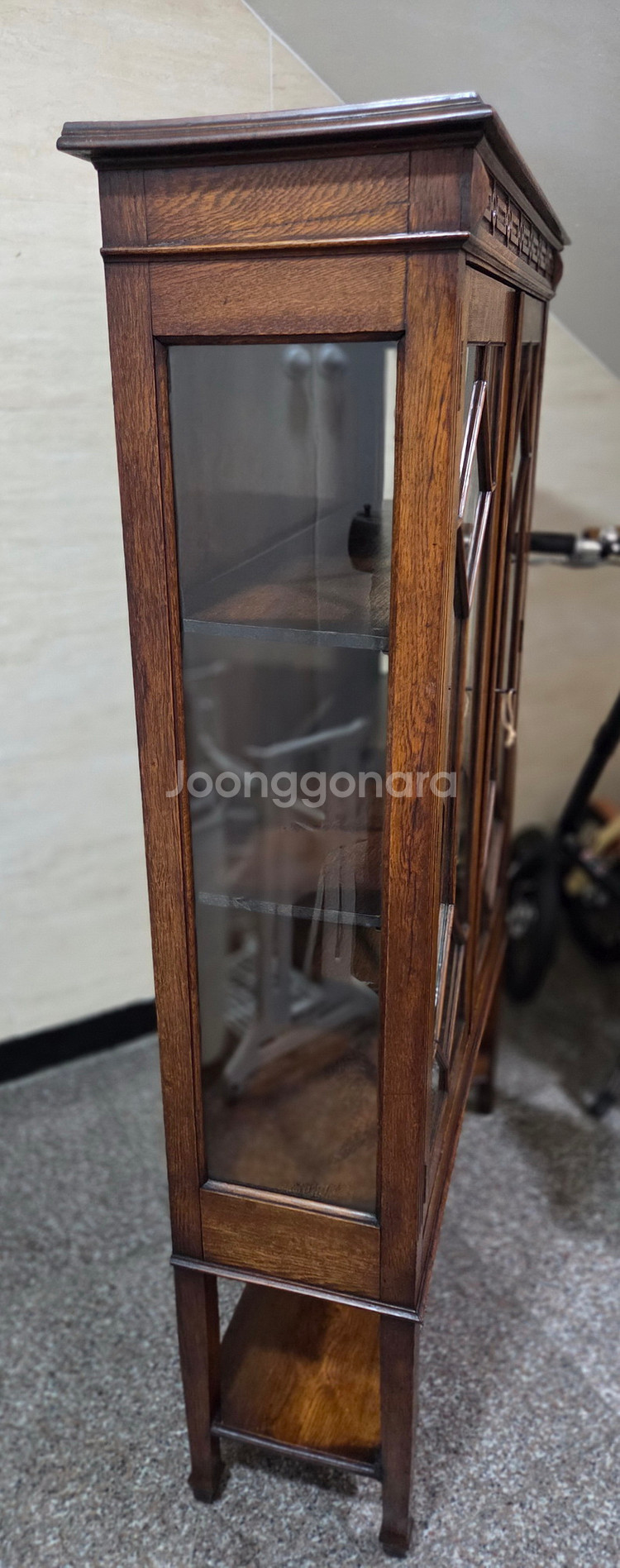 영국제 리얼엔틱 슬림 장식장 가구(부산 직거래)--2