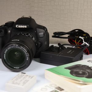 캐논 EOS 700D + EF-S 18-55mm 렌즈