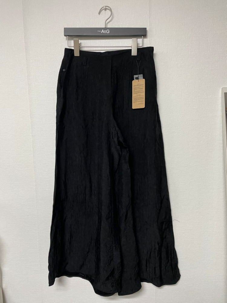 지스튜디오 25SS 아세테이트 플레어 팬츠 이미지