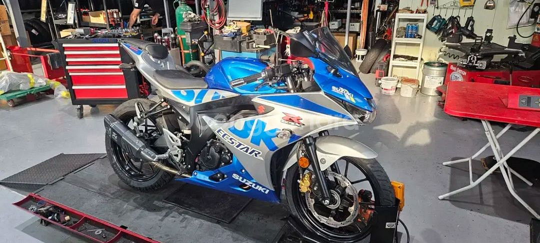 스즈키 GXS-R125--3