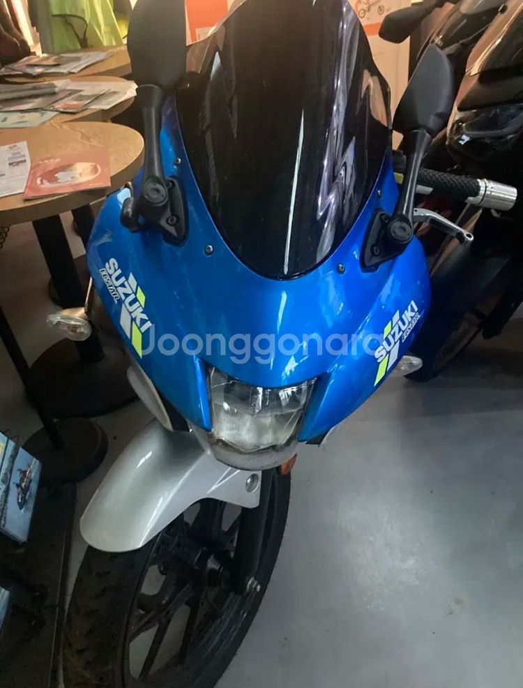 스즈키 GXS-R125--2