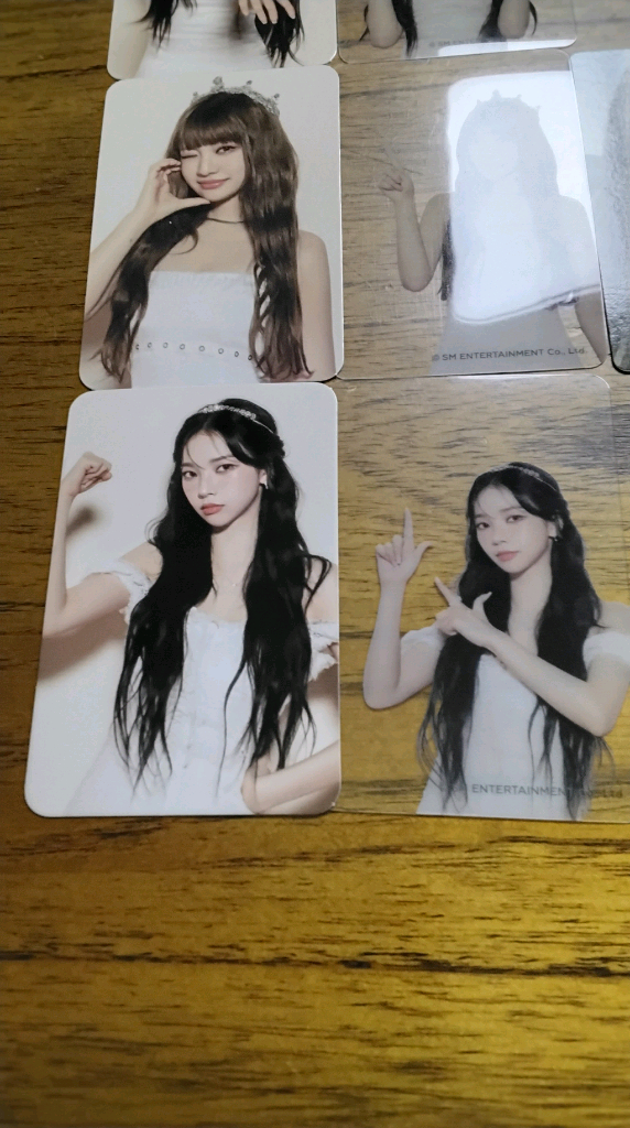에스파 2023 시즌그리팅 지젤 닝닝 카리나 포카 이미지