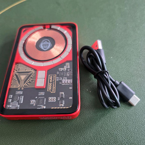 5000mAh 유,무선 보조배터리 (종이의집 한정판)