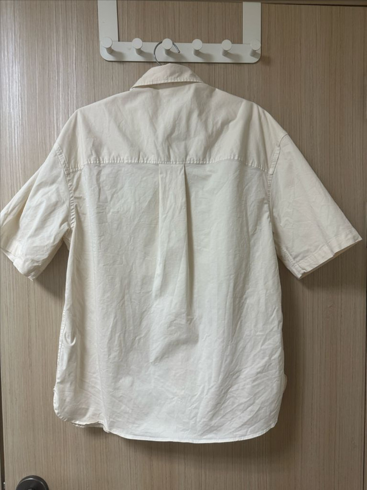 자라 오버핏 크림색 셔츠--2