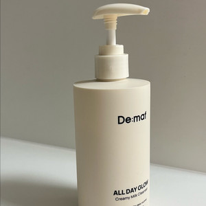 디마프 올데이 글로우 크리미 밀크 클렌저 300ml