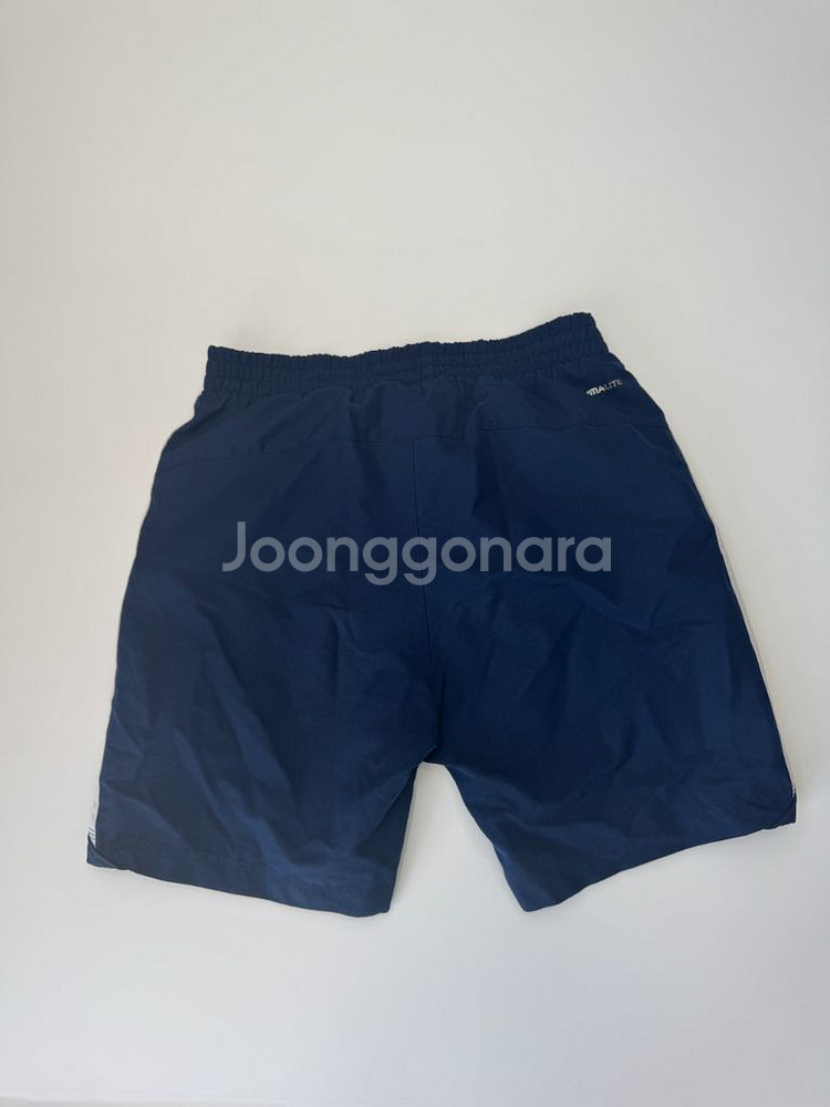 여성 아디다스 에센셜 삼선 네이비 트레이닝 반바지--1