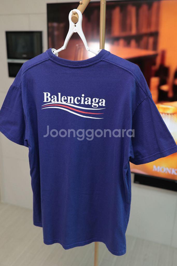발렌시아가 반팔 티셔츠 L~XL 공용--3