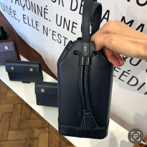 RSVP Paris 박스백 네이비