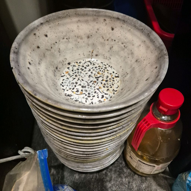 업소용 그릇, 국탕, 물통, 플레이팅 그릇 개당 팝니--1