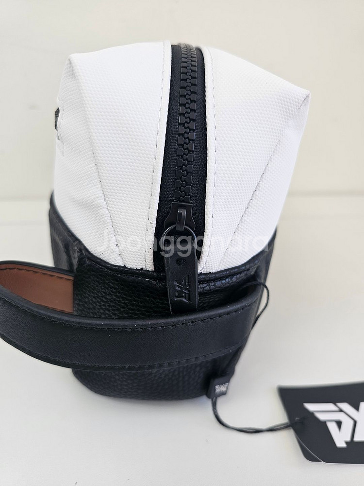 PXG 에센셜 골프 파우치 화이트/블랙--2