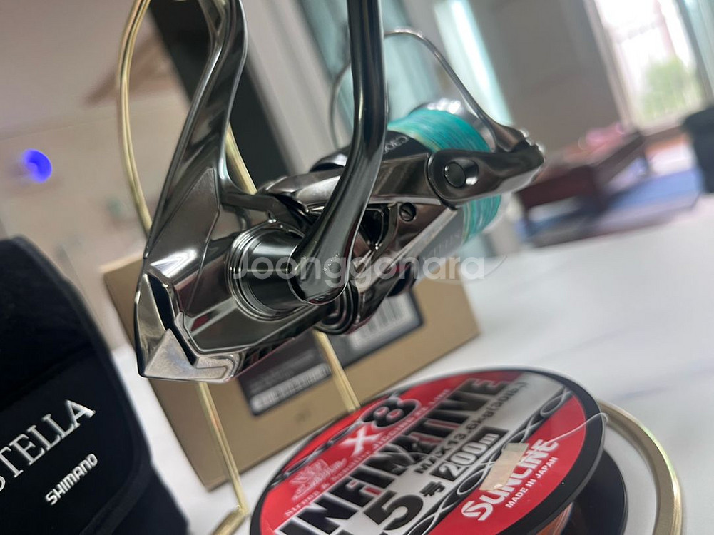 시마노 22 스텔라 C3000MHG 라인포함 윤성보증--2