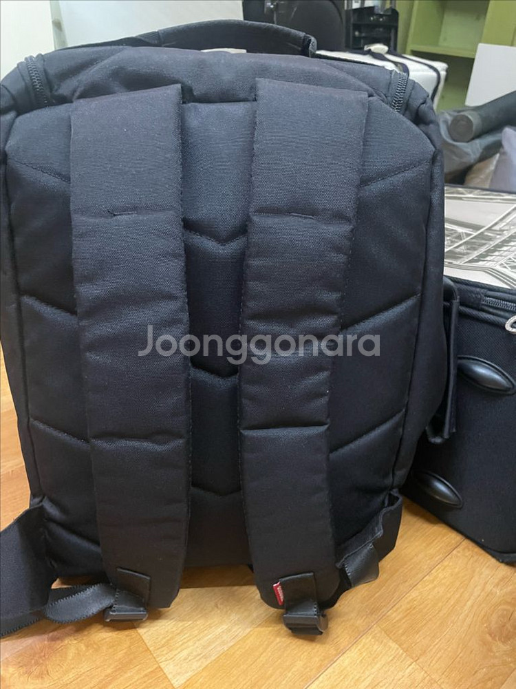 구김스컴퍼니 남성백팩--2