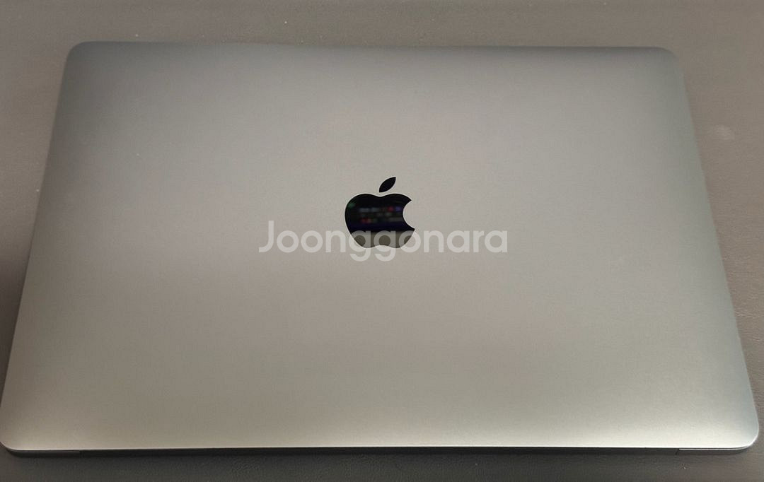 m1 맥북에어 스페이스그레이 스그256g 판매합니다--0