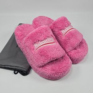 발렌시아가 로고 퍼 슬리퍼 ( 250 )