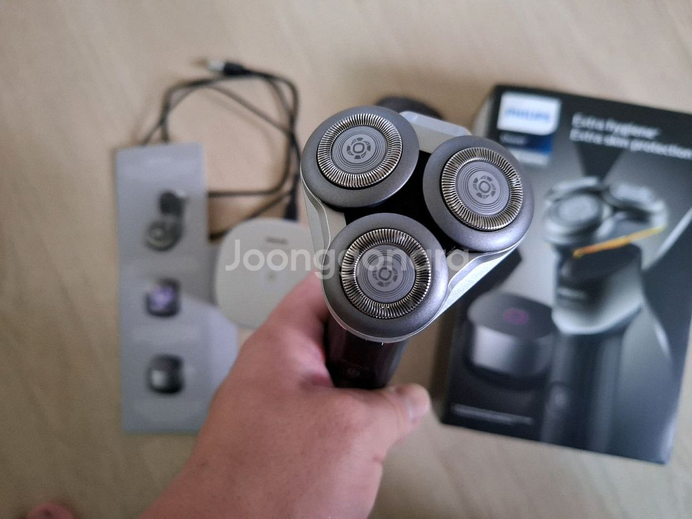 필립스 젠틀쉐이버 X5000 시리즈 전기면도기--1