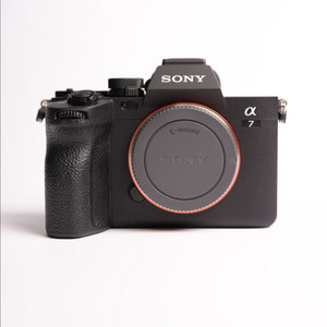 소니 A7M4 A7C2 2470g 50.4gm 팝니다