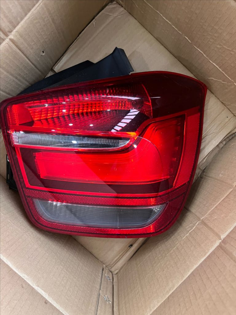 bmw 1시리즈 f20 후미등 태일램프 이미지