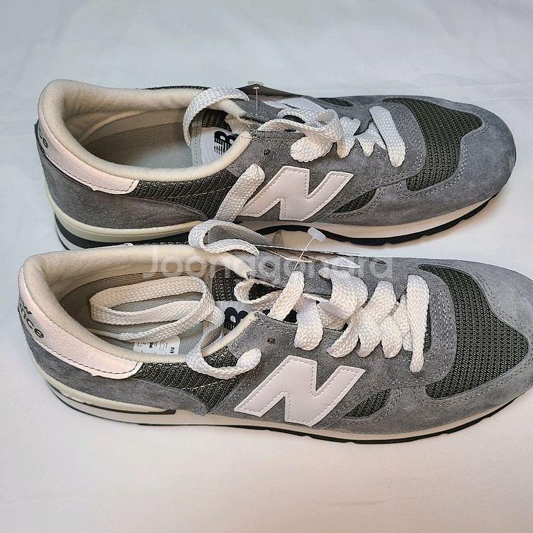 뉴발란스 990v1 그레이 화이트 운동화 스니커즈--3