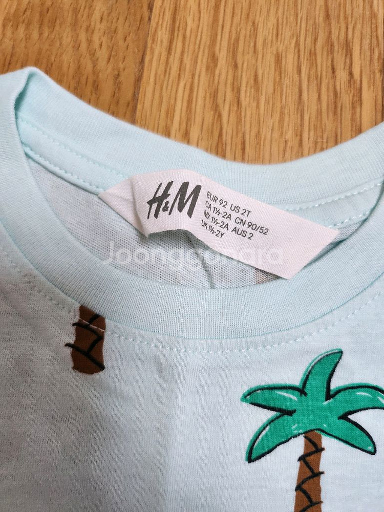 H&M 티셔츠 2T 새상품 ZARA 반바지--1