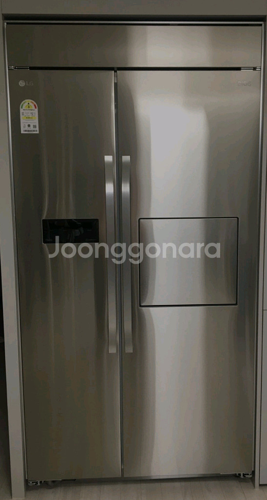 LG디오스 클래드 양문형냉장고(오토제빙)--0