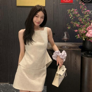 파리지앵바이브 린넨 스퀘어 탑 투피스 세트 M