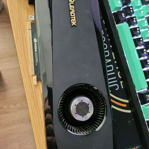 2080ti 블러워 써멀재도포 완료한 제품 팝니다