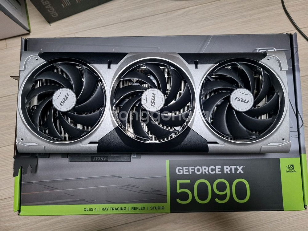 msi rtx 5090 벤투스 팝니다--0