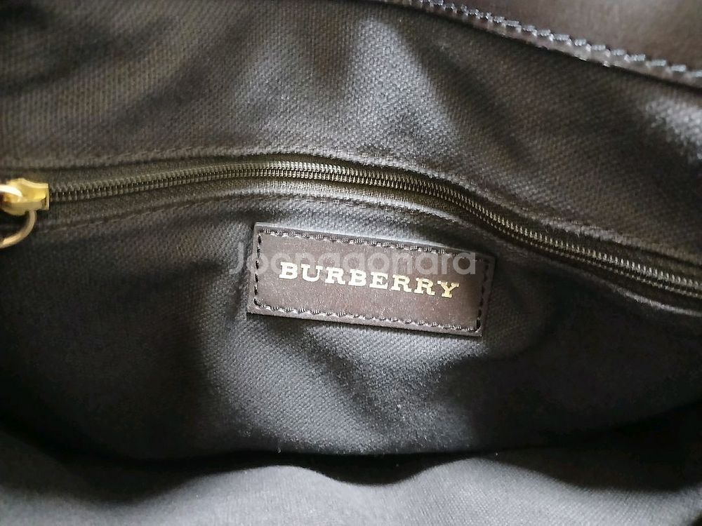 BURBERRY 여성 라지 레더 가방--2