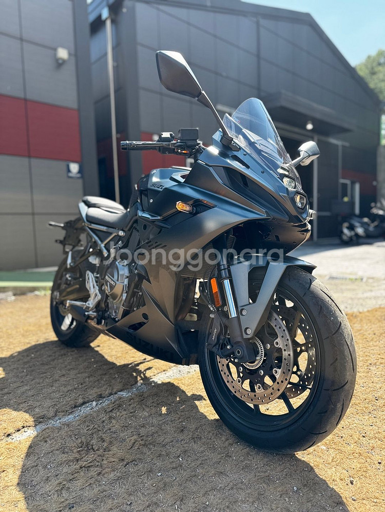 스즈키 Gsx-8R 25년식 3천Km 판매합니다.--0