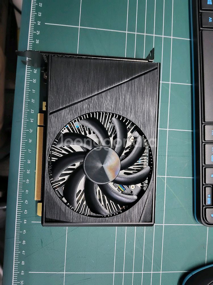 GTX 1660 SUPER 그래픽카드--0