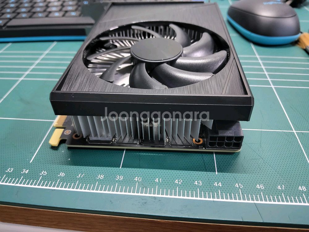 GTX 1660 SUPER 그래픽카드--2