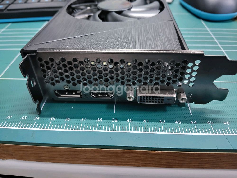 GTX 1660 SUPER 그래픽카드--3