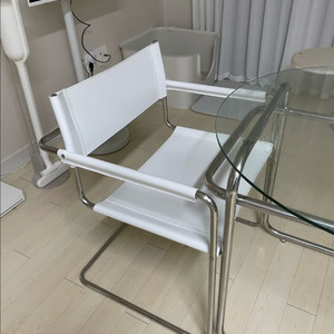 마르셀 브로이어 캔틸레버 체어 카피제품