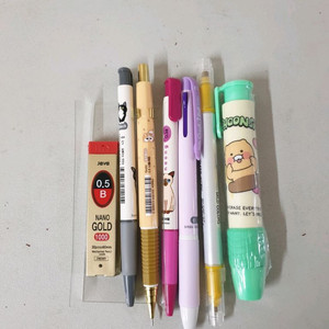 새상품 학용품