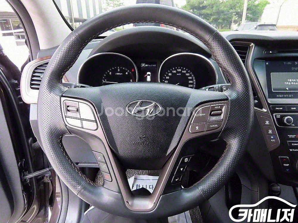 [현대]더뉴맥스크루즈 E-VGT R2.2 4WD 파이니--7