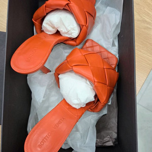 보테가 베네타 샌들 245mm 새상품 정품