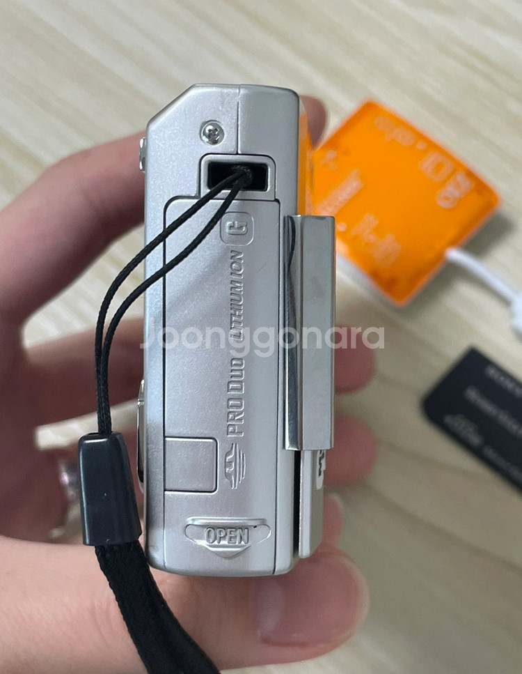 소니 사이버샷 DSC-T100 풀 세트--5