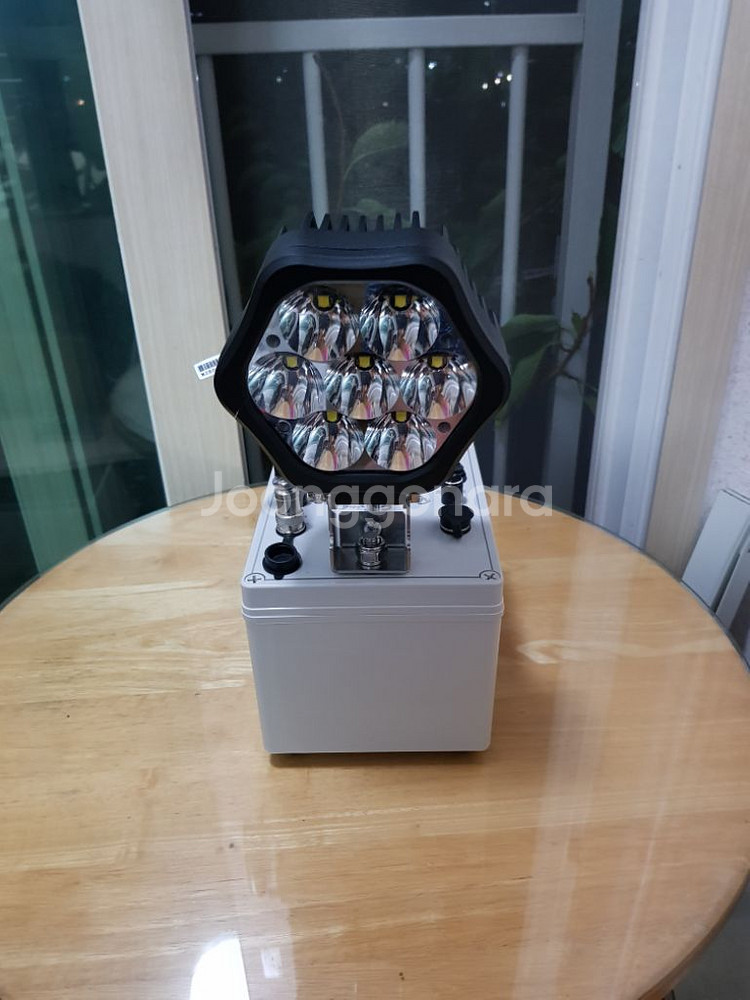 (새제품) 집어등 판매합니다 (1년365일 상시 판매)--8