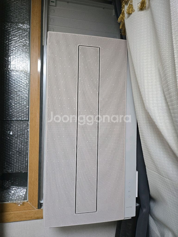 삼성 비스포크 윈도우핏 무풍 에어컨 1회사용 판매합니다--0