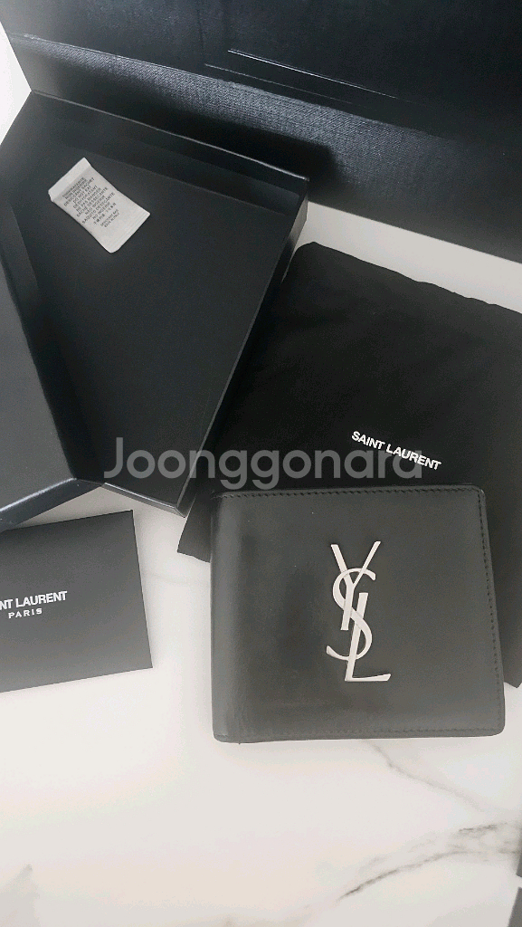 정품 생로랑 모노그램 남자 반지갑--0