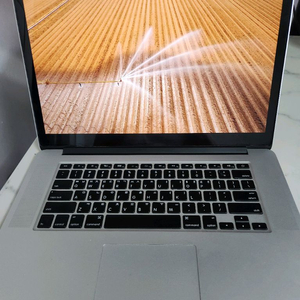 맥북프로 15인치 i7