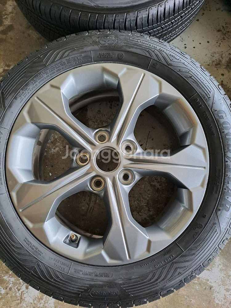 k3 아반떼용 16인치휠타이어--1