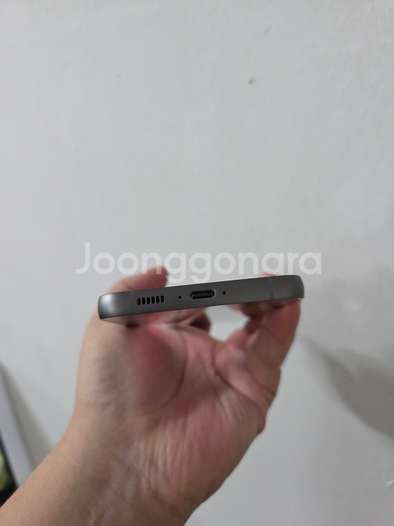 갤럭시 S23FE 블랙 256기가 SS급 팔아요~--5
