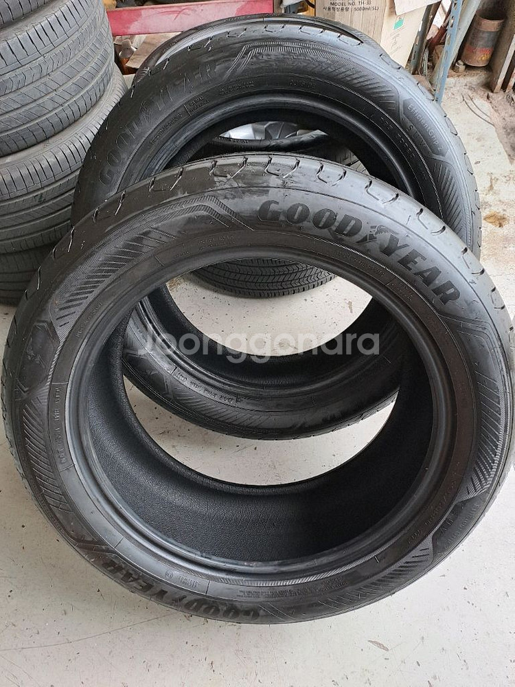 2655020 굿이어 이피션트그립2 타이어2개--5