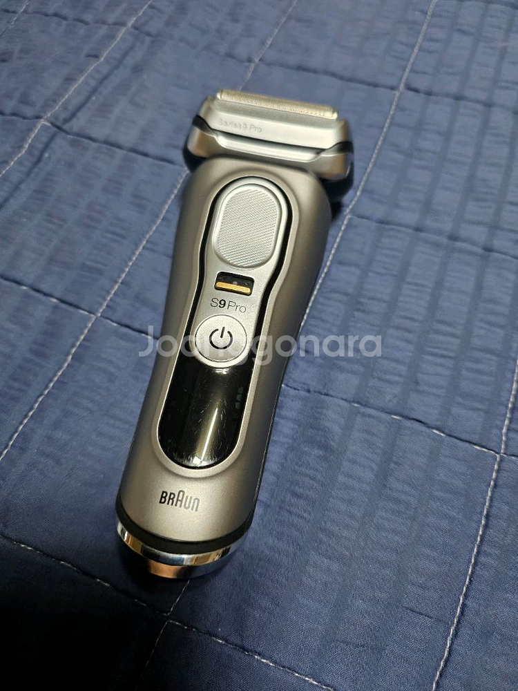 브라운 S9 프로 전기면도기구성품 본체, 충전기, 케이--1