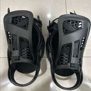 버튼 제네시스 X EST 사이즈 S 팝니다