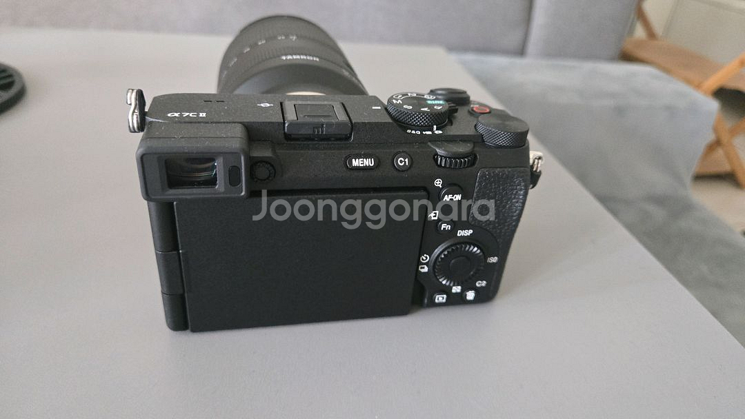소니 a7C2 + 탐론 28-200mm 렌즈 일괄싸게--1