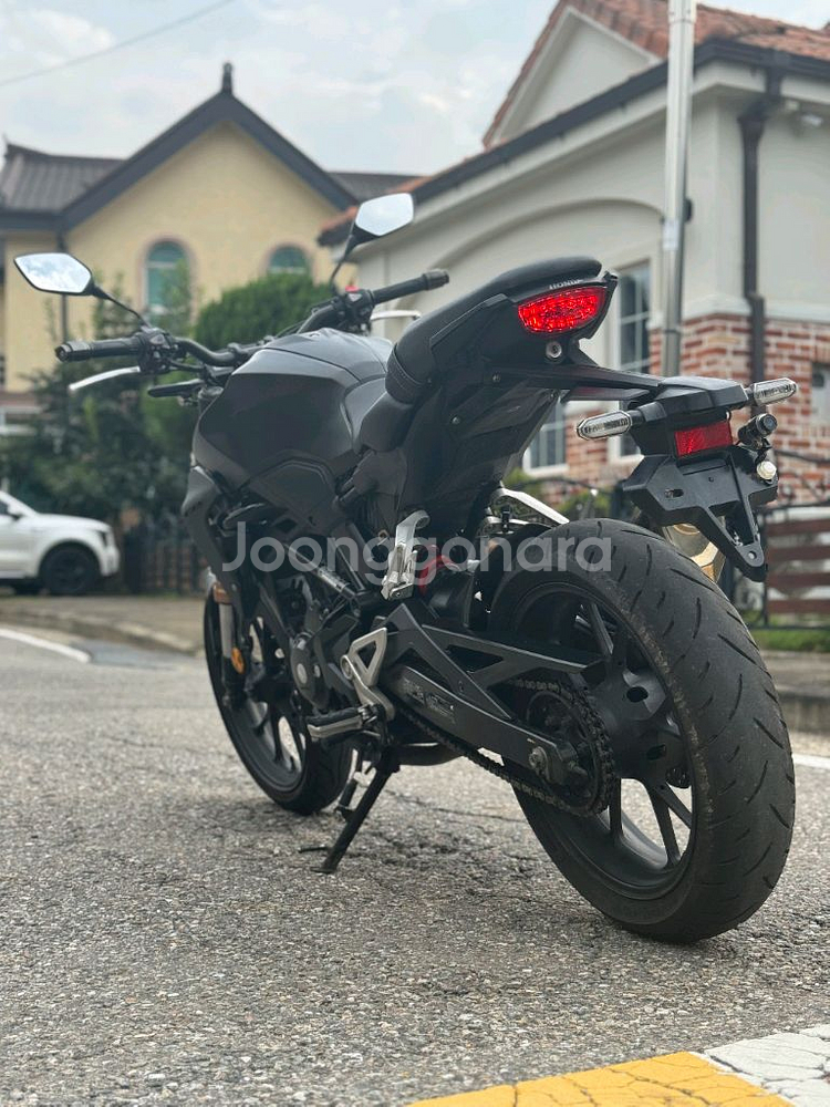 혼다 cb300r 21년형 2만키로 블박2채널 최저가--4