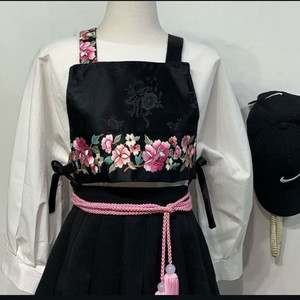 새상품 허사랑 한복 셋업
