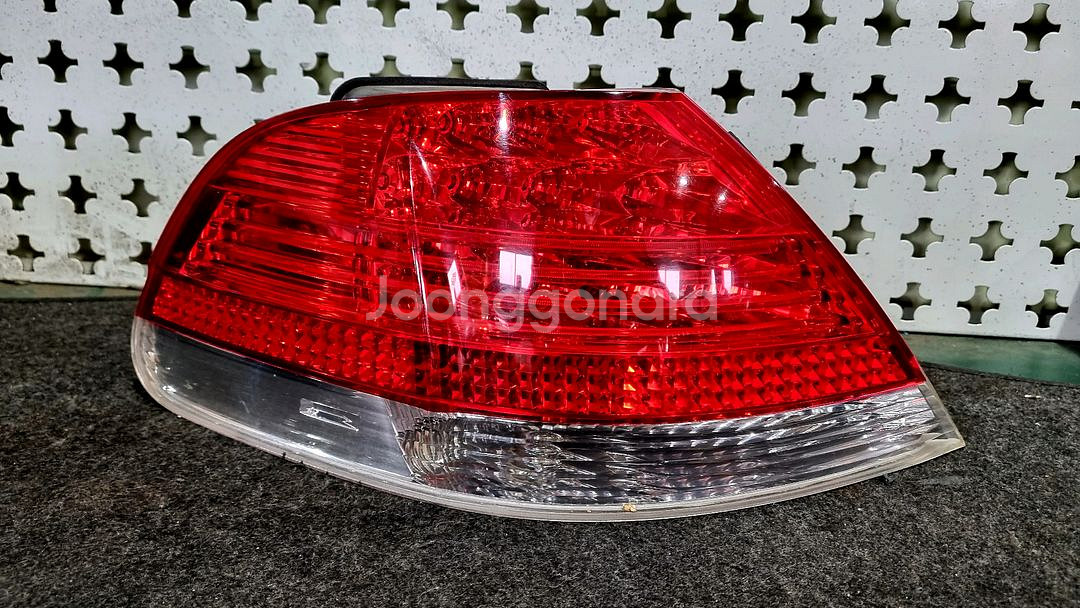 BMW E65 E66 7시리즈 후기형 데루등 테일램프--1